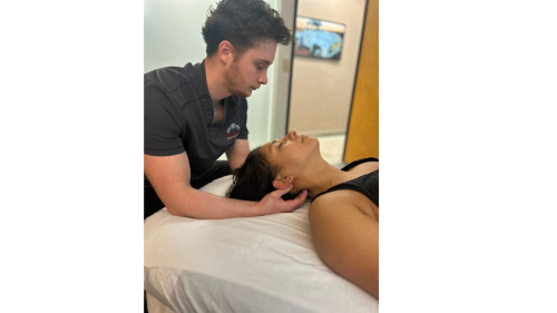 Therapeutic Structural Integration Session for Improved Mobility